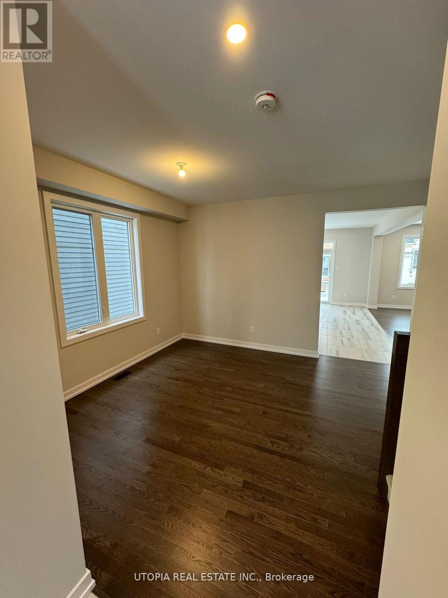 112 Hackamore Crescent, Ottawa, Ontario  K0A 2Z0 - Photo 3 - X12557226