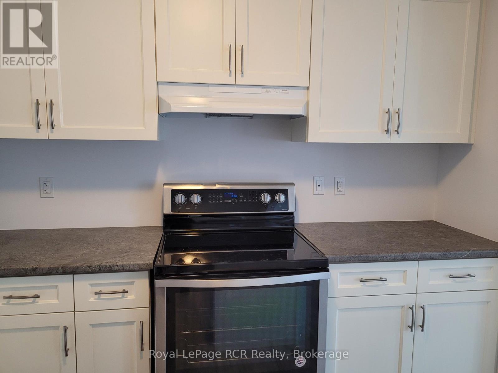 105 Shady Hill Road, West Grey, Ontario N0G 1R0 - Photo 11 - X12557246