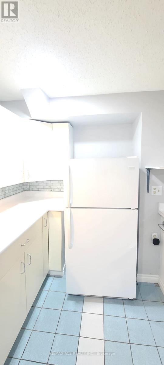 Bsmt - 11752 Sheppard Avenue E, Toronto, Ontario  M1B 3W4 - Photo 10 - E12557242