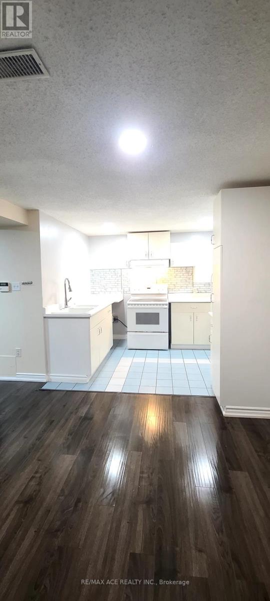 Bsmt - 11752 Sheppard Avenue E, Toronto, Ontario  M1B 3W4 - Photo 13 - E12557242