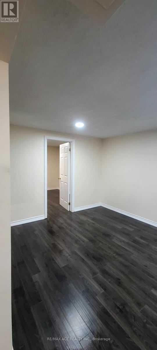 Bsmt - 11752 Sheppard Avenue E, Toronto, Ontario  M1B 3W4 - Photo 15 - E12557242