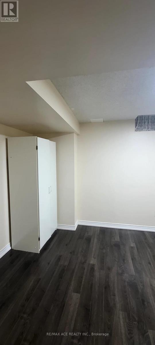 Bsmt - 11752 Sheppard Avenue E, Toronto, Ontario  M1B 3W4 - Photo 20 - E12557242