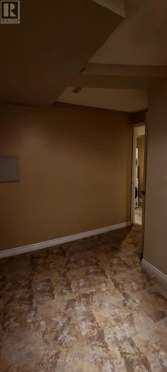 Bsmt - 11752 Sheppard Avenue E, Toronto, Ontario  M1B 3W4 - Photo 32 - E12557242