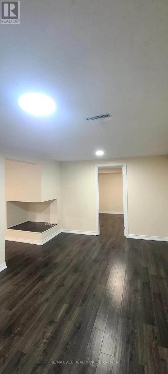 Bsmt - 11752 Sheppard Avenue E, Toronto, Ontario  M1B 3W4 - Photo 5 - E12557242