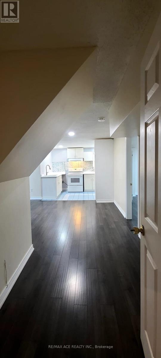 Bsmt - 11752 Sheppard Avenue E, Toronto, Ontario  M1B 3W4 - Photo 8 - E12557242