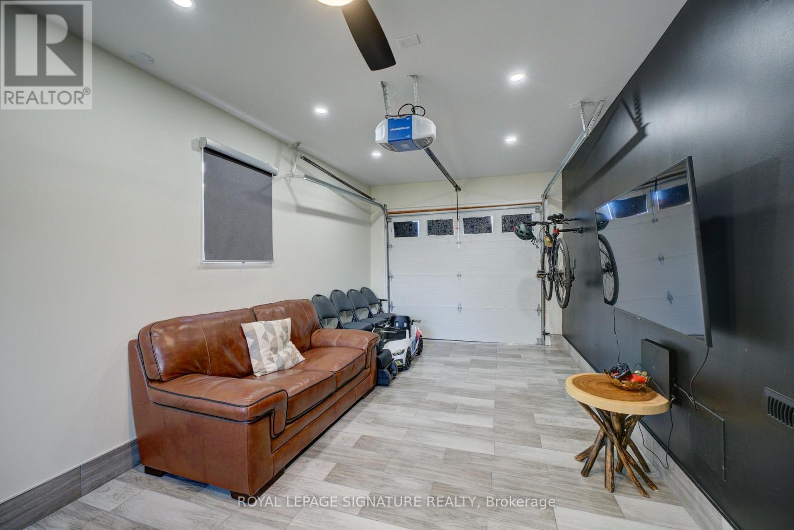 98 Jacobson Avenue W, St. Catharines, Ontario L2T 3A3 - Photo 28 - X12548452