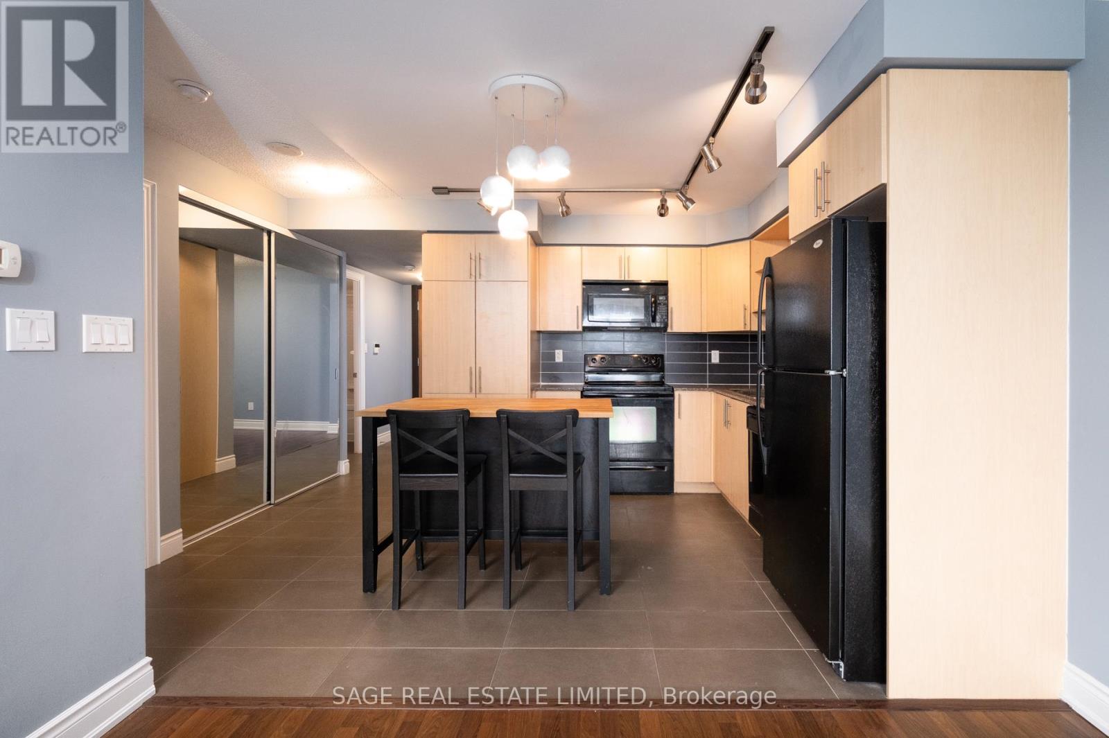 1003 - 60 South Town Centre Boulevard, Markham, Ontario  L6G 0C5 - Photo 12 - N12557274