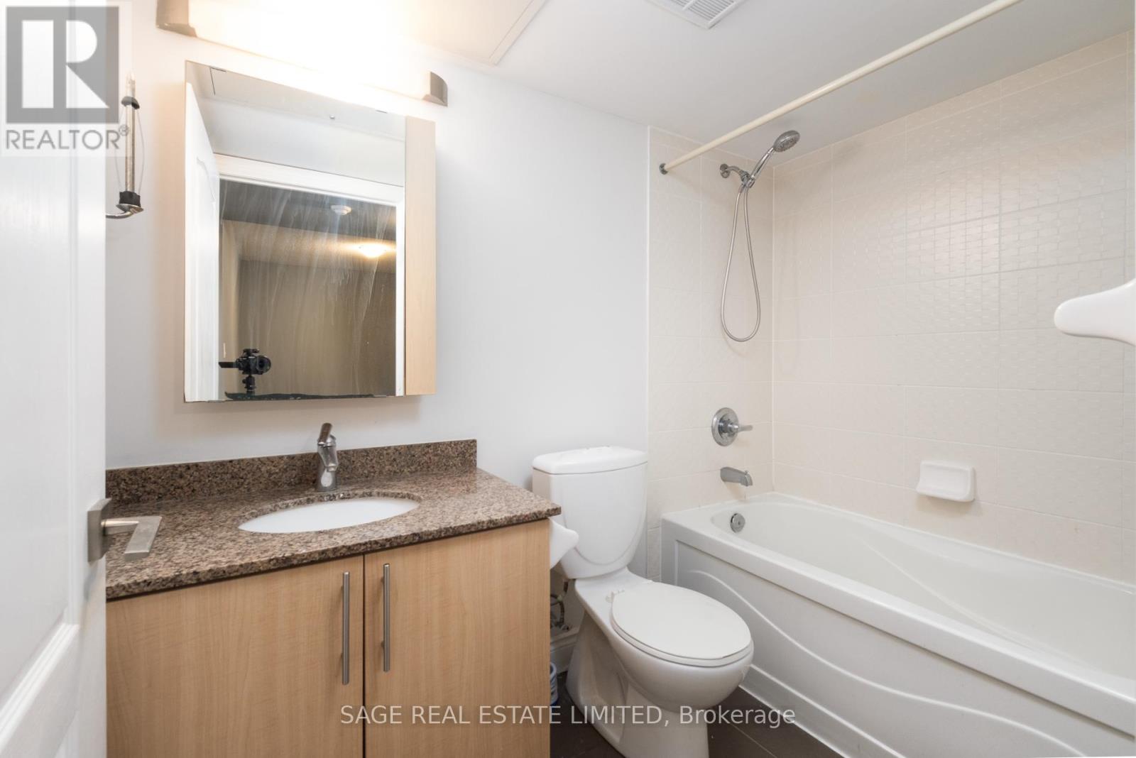 1003 - 60 South Town Centre Boulevard, Markham, Ontario  L6G 0C5 - Photo 19 - N12557274