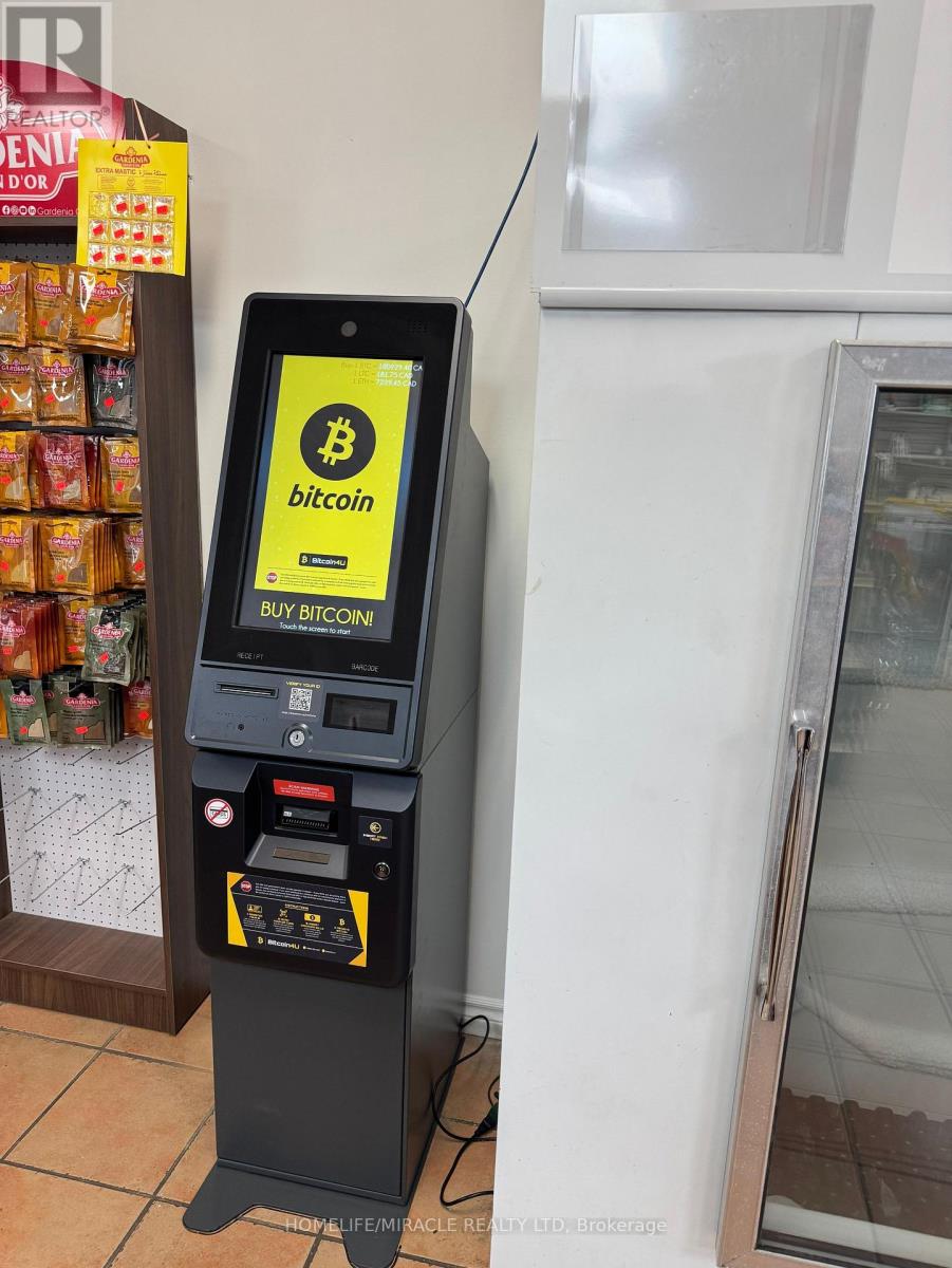 11 - 8633 Weston Road, Vaughan, Ontario  L4L 9R6 - Photo 3 - N12557276