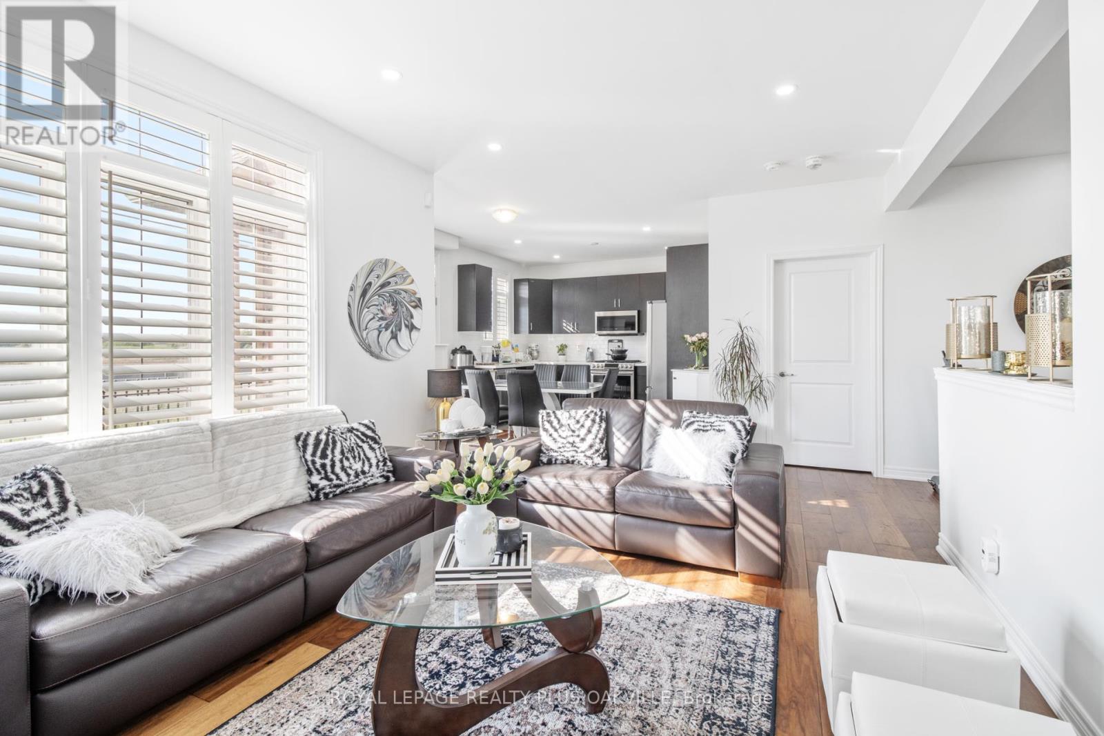 2386 Natasha Circle, Oakville, Ontario  L6M 1P2 - Photo 13 - W12557254