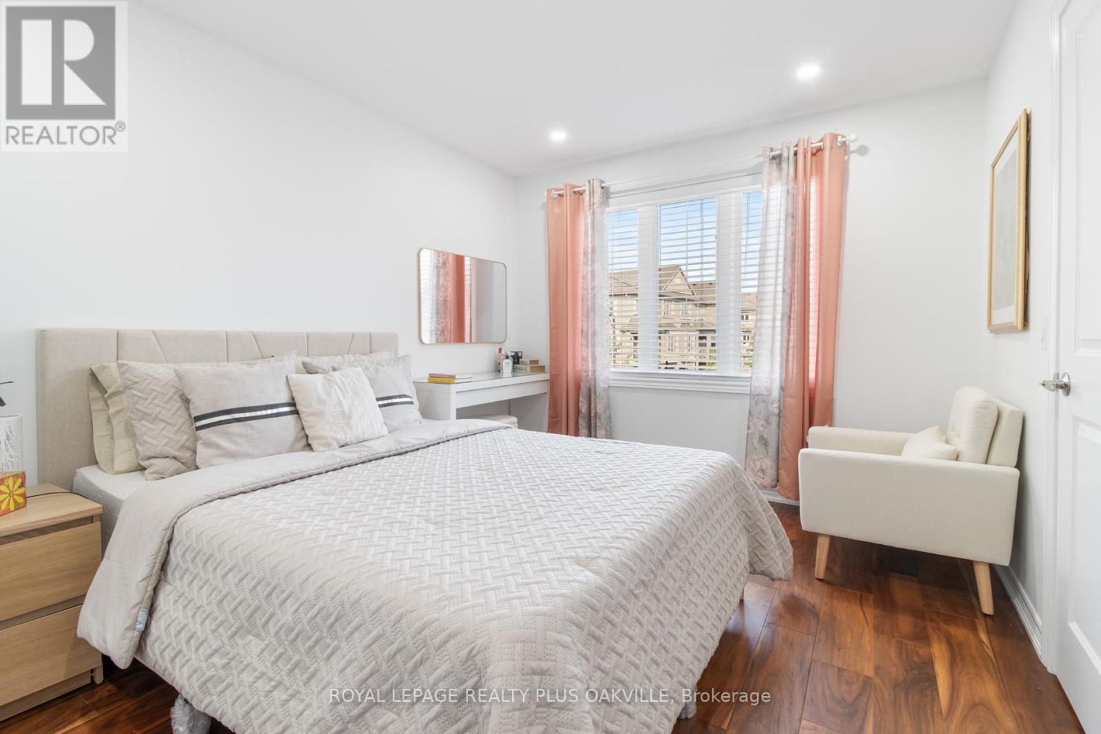 2386 Natasha Circle, Oakville, Ontario  L6M 1P2 - Photo 30 - W12557254