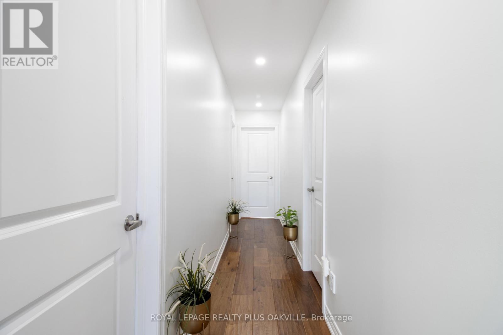 2386 Natasha Circle, Oakville, Ontario  L6M 1P2 - Photo 34 - W12557254