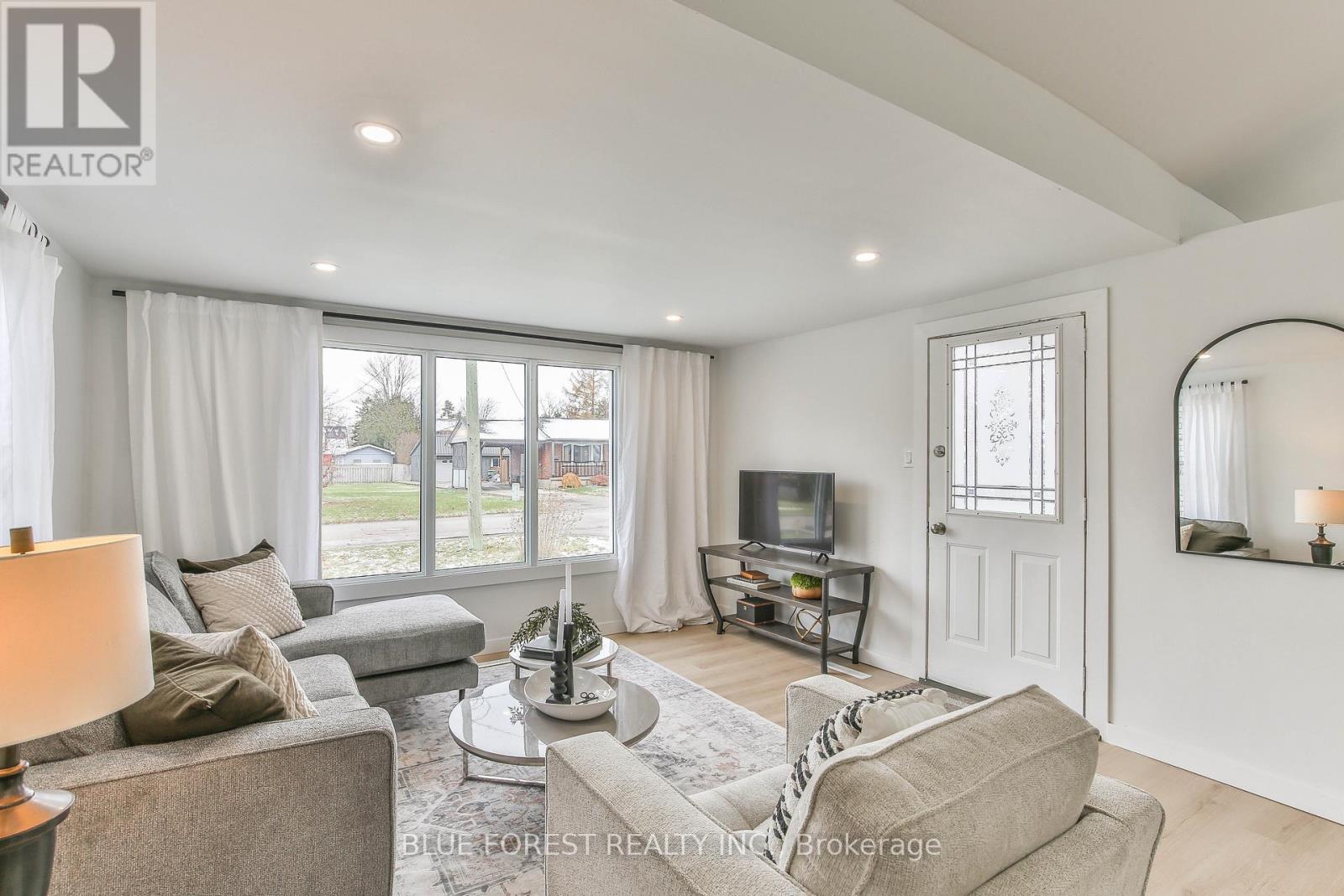 32 Mary Street E, St. Thomas, Ontario  N5R 2V8 - Photo 17 - X12557288