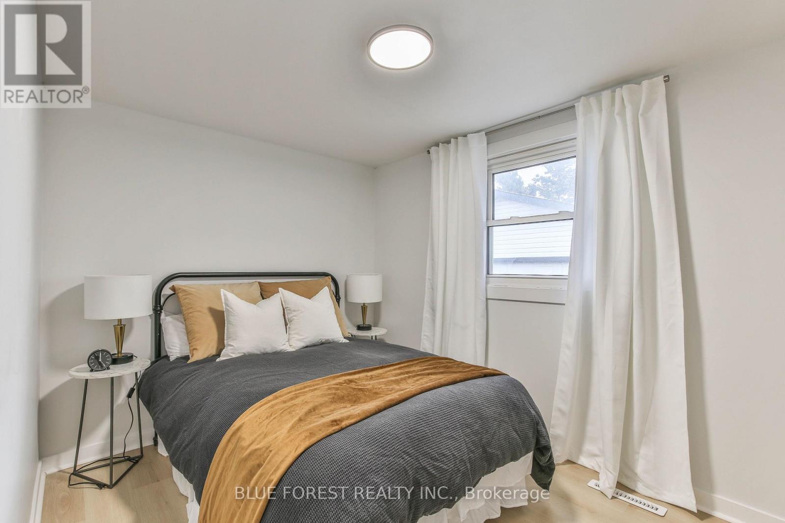 32 Mary Street E, St. Thomas, Ontario  N5R 2V8 - Photo 24 - X12557288