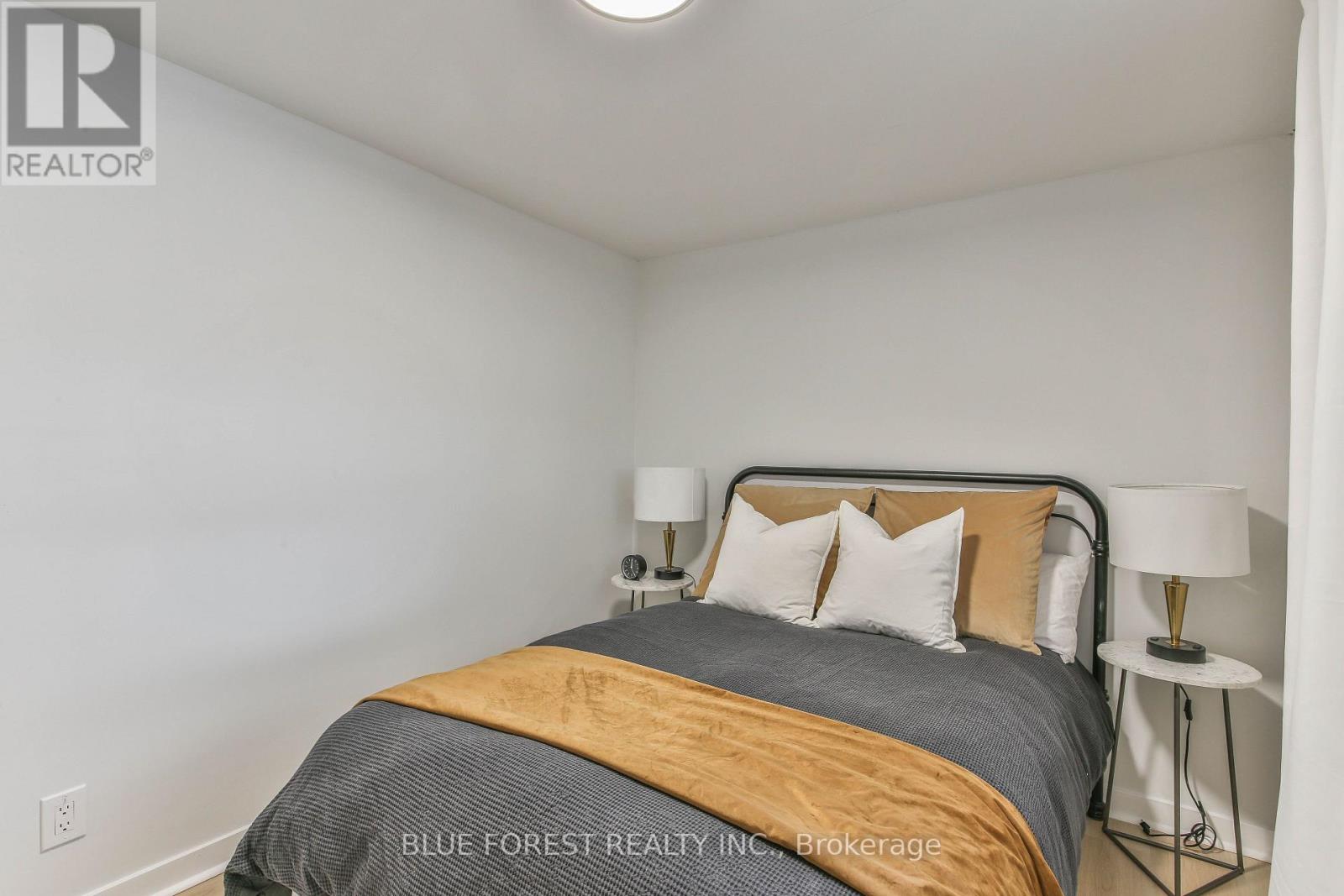 32 Mary Street E, St. Thomas, Ontario  N5R 2V8 - Photo 25 - X12557288