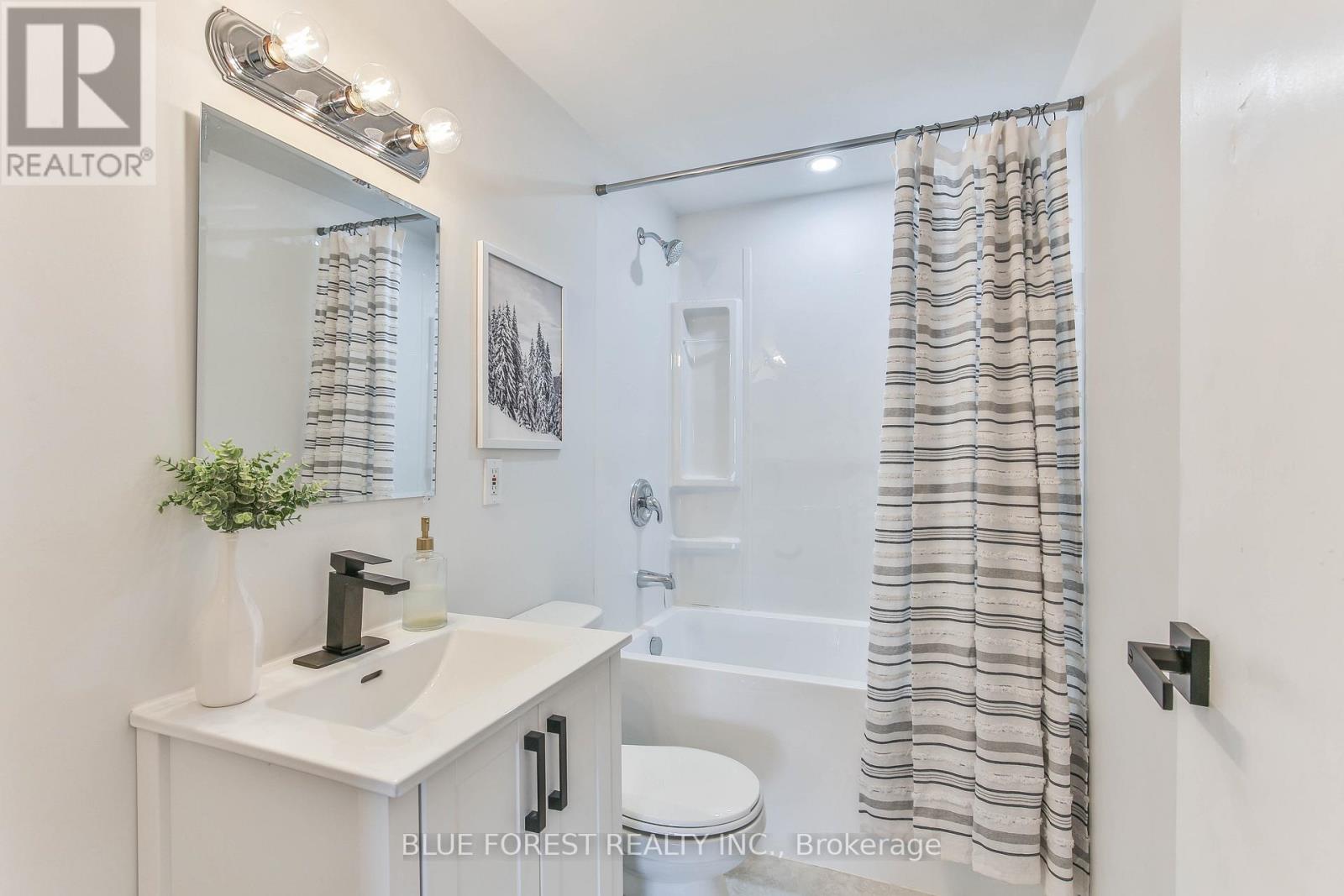 32 Mary Street E, St. Thomas, Ontario  N5R 2V8 - Photo 27 - X12557288