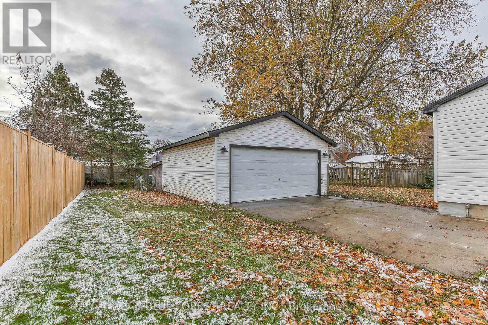 32 Mary Street E, St. Thomas, Ontario  N5R 2V8 - Photo 35 - X12557288