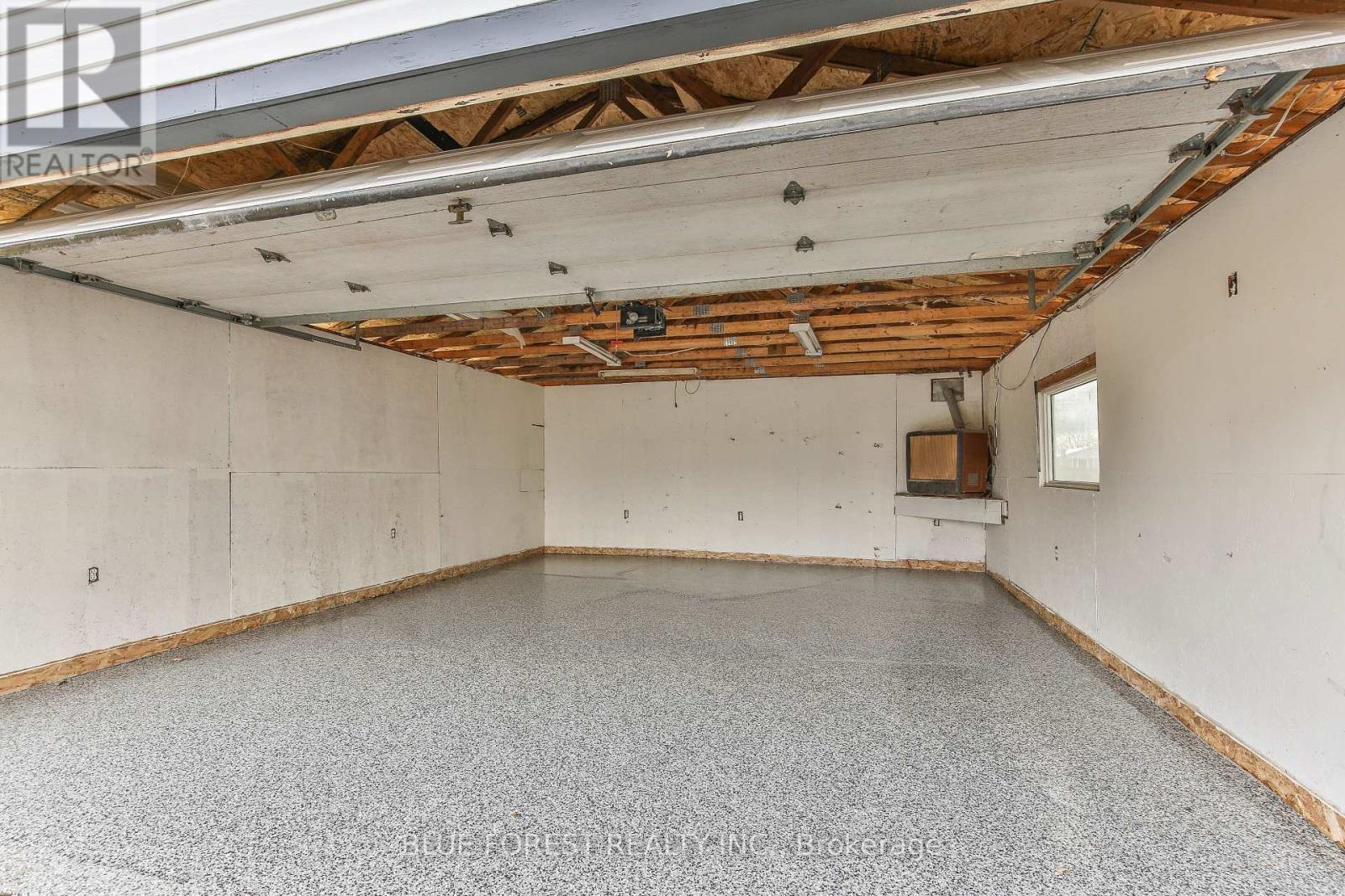 32 Mary Street E, St. Thomas, Ontario  N5R 2V8 - Photo 36 - X12557288