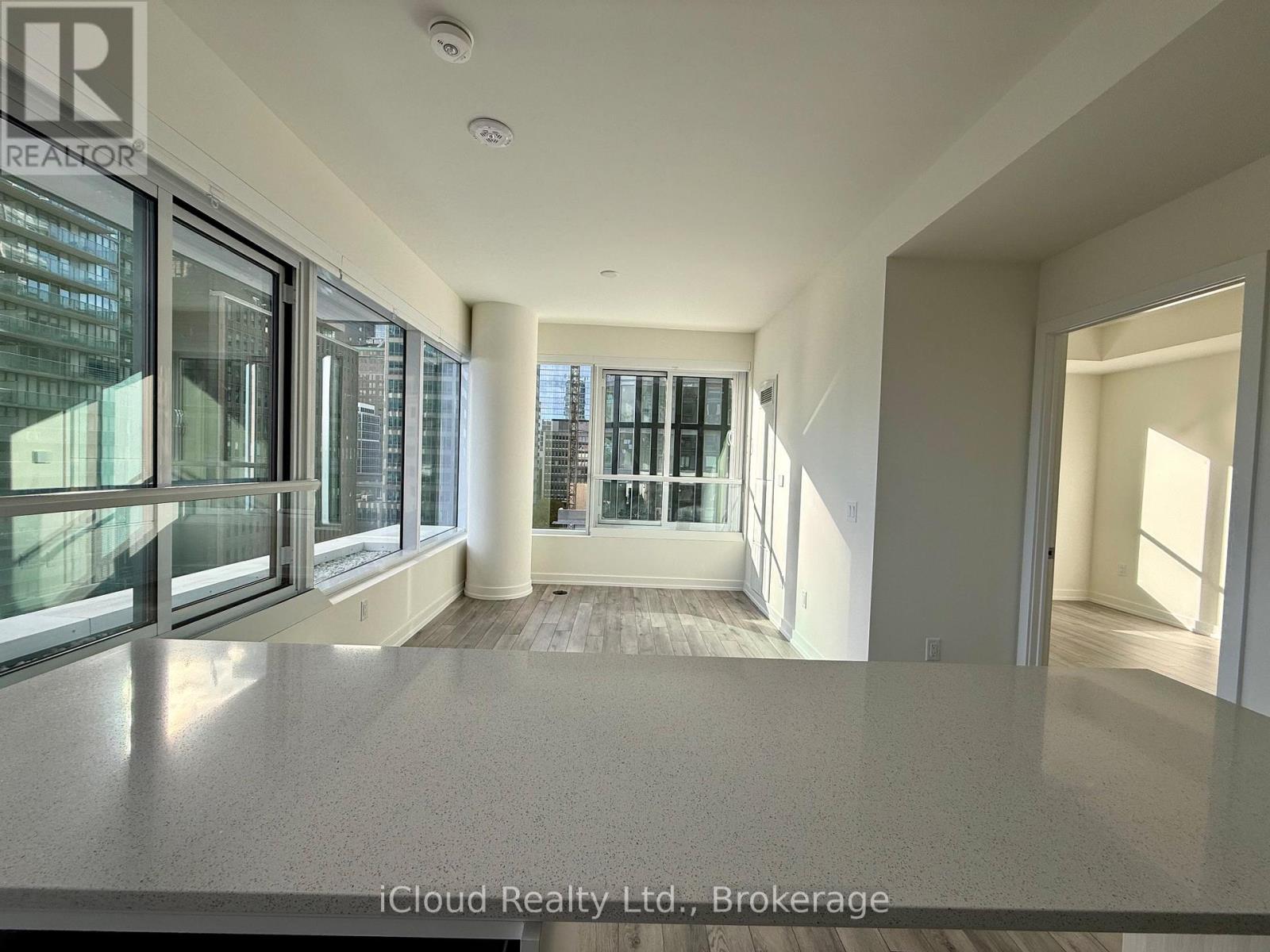 909 - 89 Church Street, Toronto, Ontario  M5C 0B7 - Photo 9 - C12557286