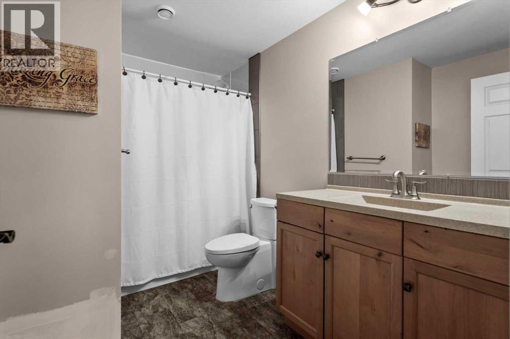 4504 70 Street Nw, Calgary, Alberta  T3B 2K6 - Photo 37 - A2270830