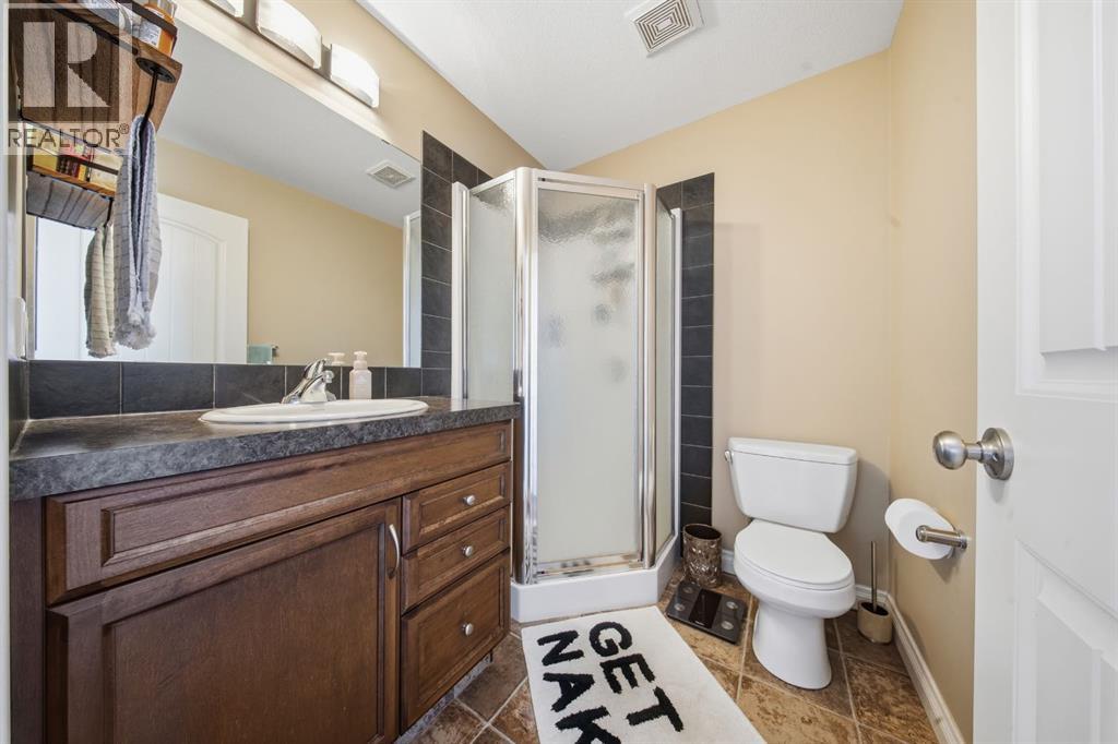 93 Mann Drive, Penhold, Alberta  T0M 1R0 - Photo 16 - A2270820