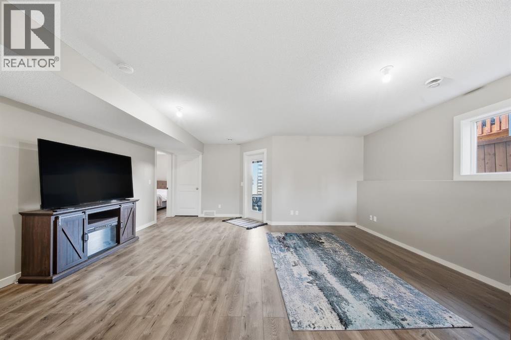 93 Mann Drive, Penhold, Alberta  T0M 1R0 - Photo 25 - A2270820