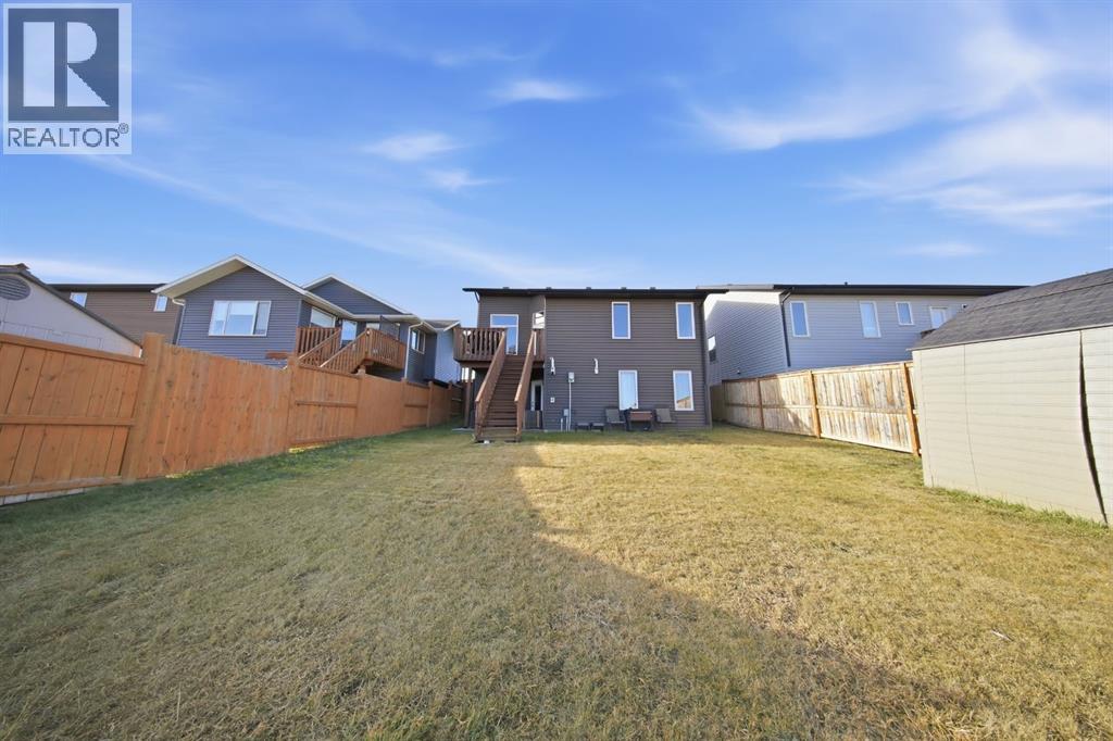 93 Mann Drive, Penhold, Alberta  T0M 1R0 - Photo 30 - A2270820