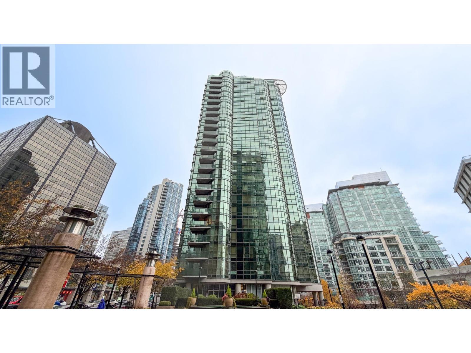 506 588 Broughton Street, Vancouver, British Columbia  V6G 3E3 - Photo 1 - R3068295