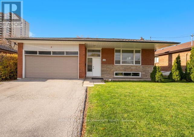 4 Windsor Road, Toronto, Ontario  M9R 3E9 - Photo 2 - W12550808