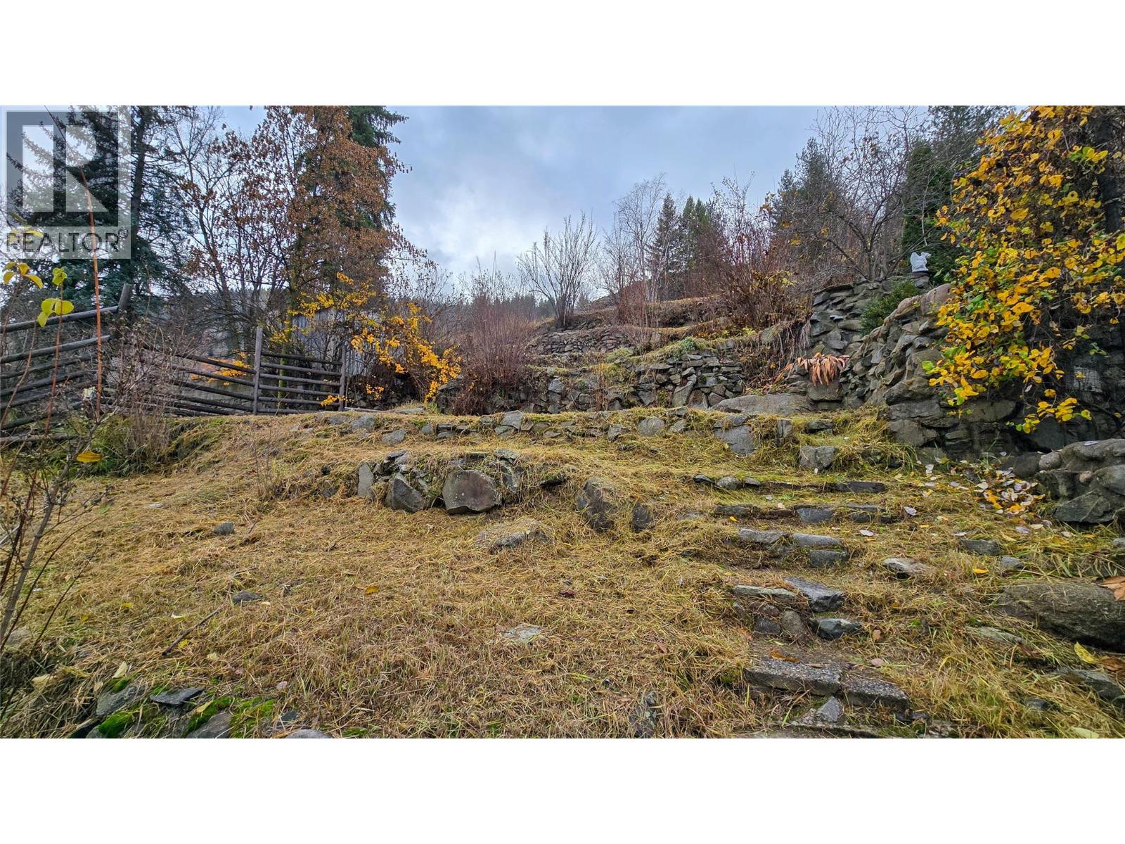 1760 Daniel Street, Trail, British Columbia  V1R 4G8 - Photo 54 - 10363046