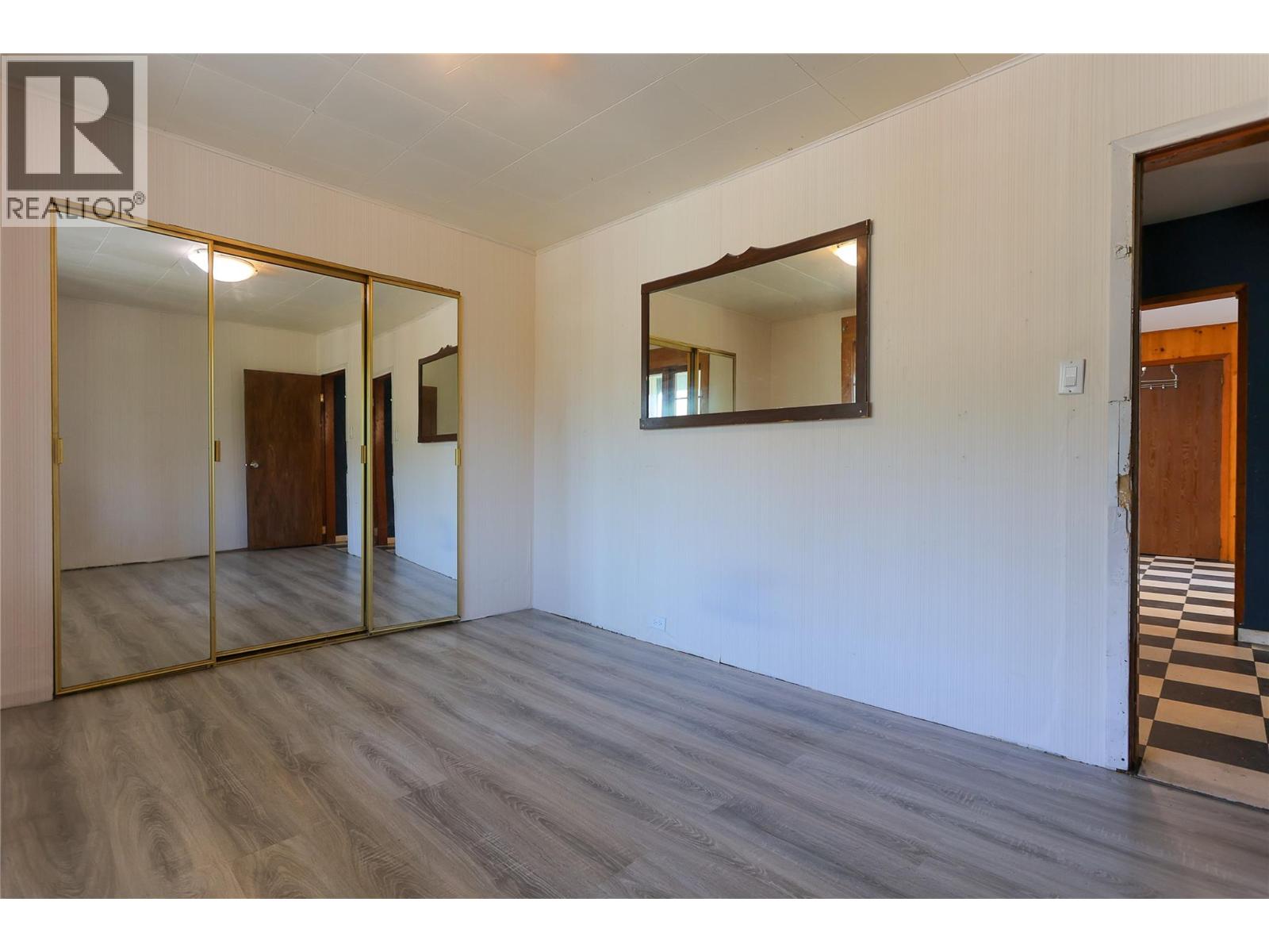 1760 Daniel Street, Trail, British Columbia  V1R 4G8 - Photo 25 - 10363046