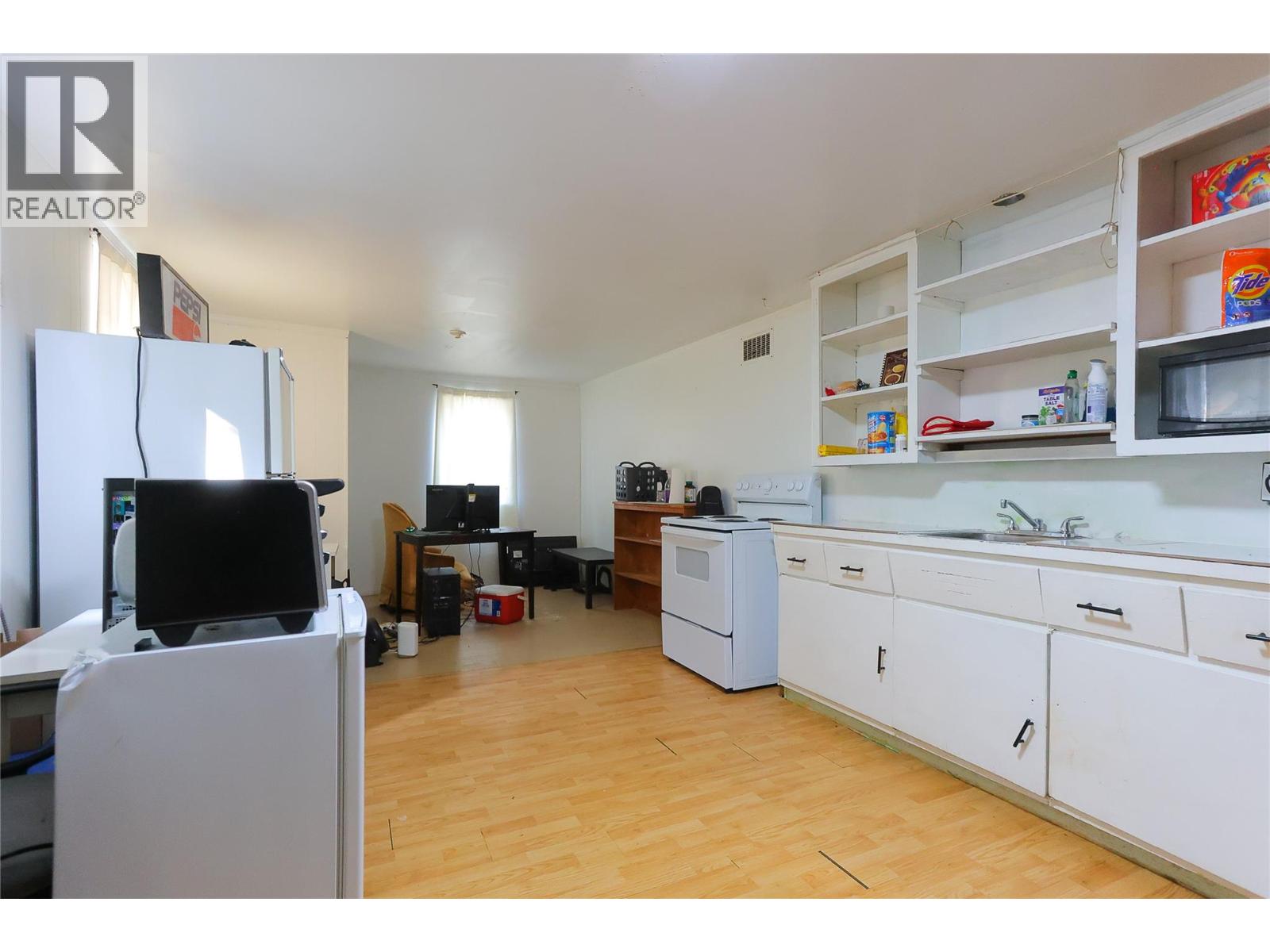 1760 Daniel Street, Trail, British Columbia  V1R 4G8 - Photo 33 - 10363046