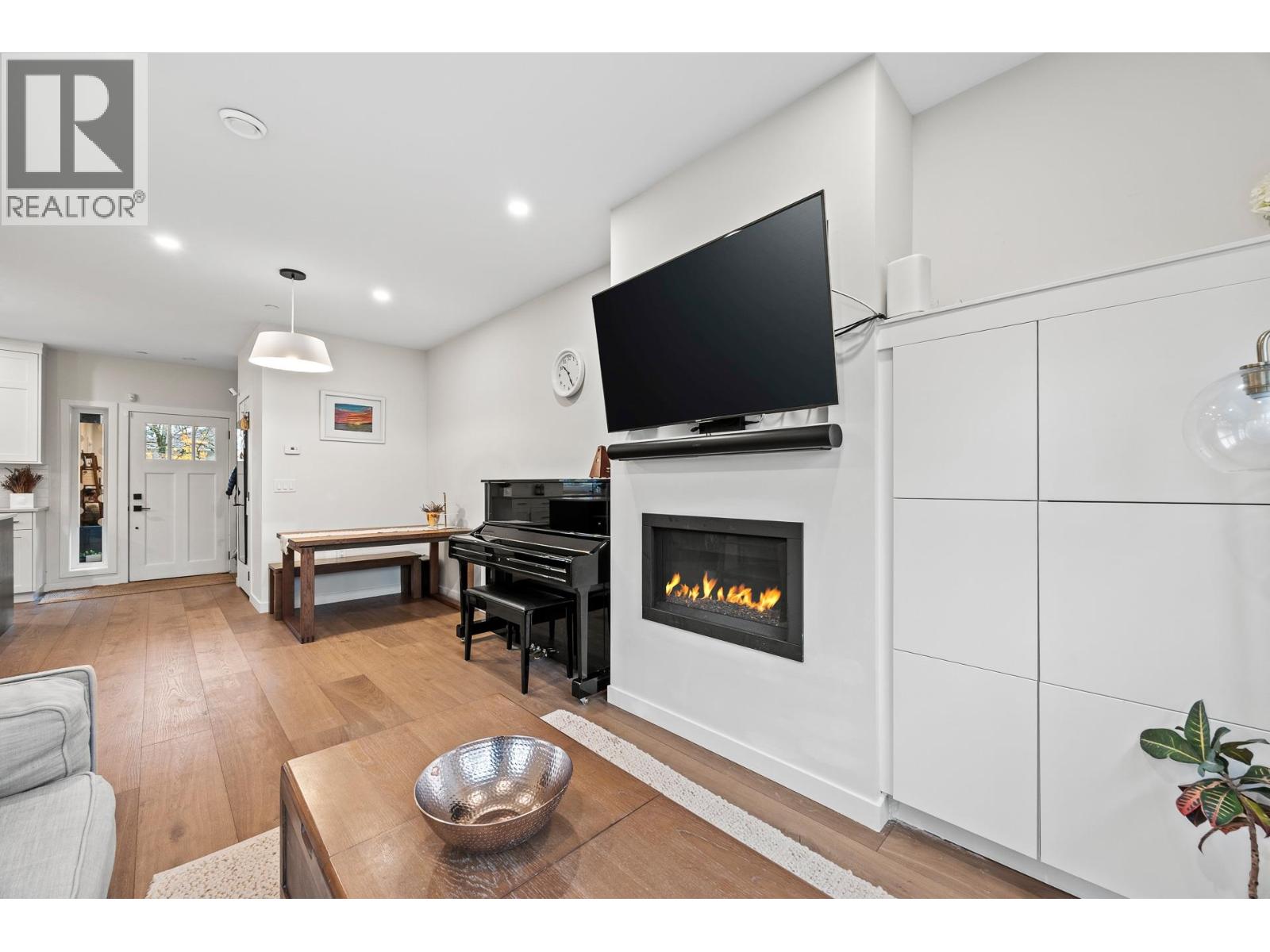 908 E 17th Avenue, Vancouver, British Columbia  V5V 1C2 - Photo 14 - R3068494