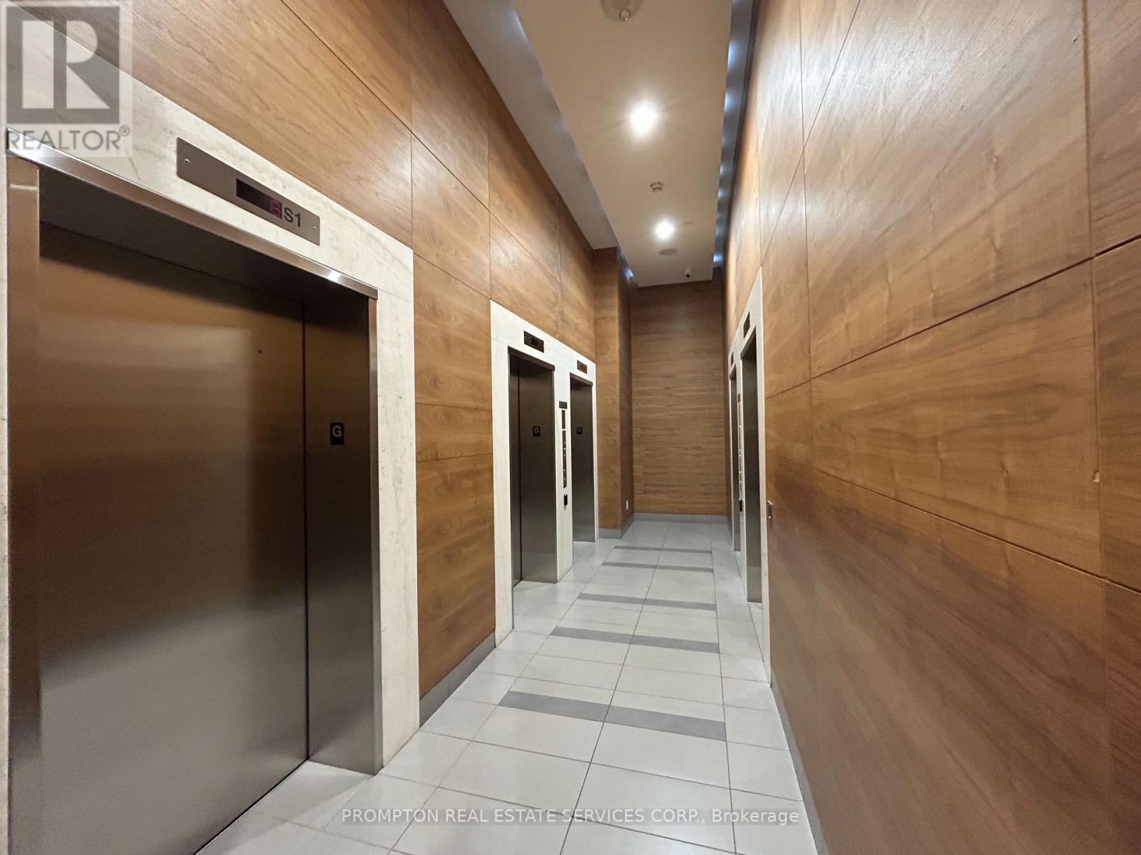 2310 - 295 Adelaide Street W, Toronto, Ontario  M5V 1P7 - Photo 5 - C12557318