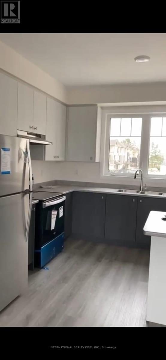 22 Ambereen Place, Clarington, Ontario L1C 7H5 - Photo 4 - E12557306