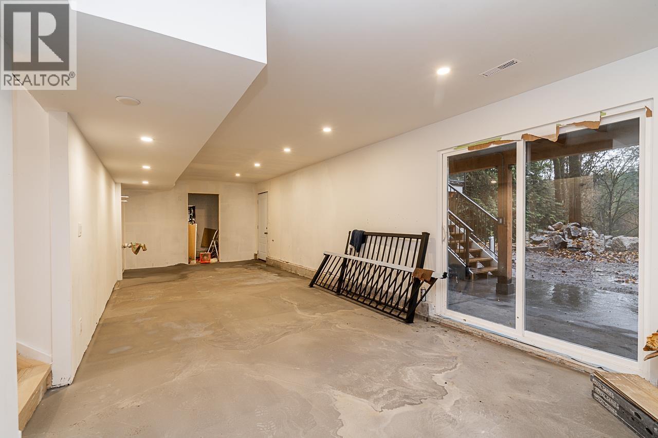 23385 Tamarack Lane, Maple Ridge, British Columbia  V2W 1A8 - Photo 32 - R3066046