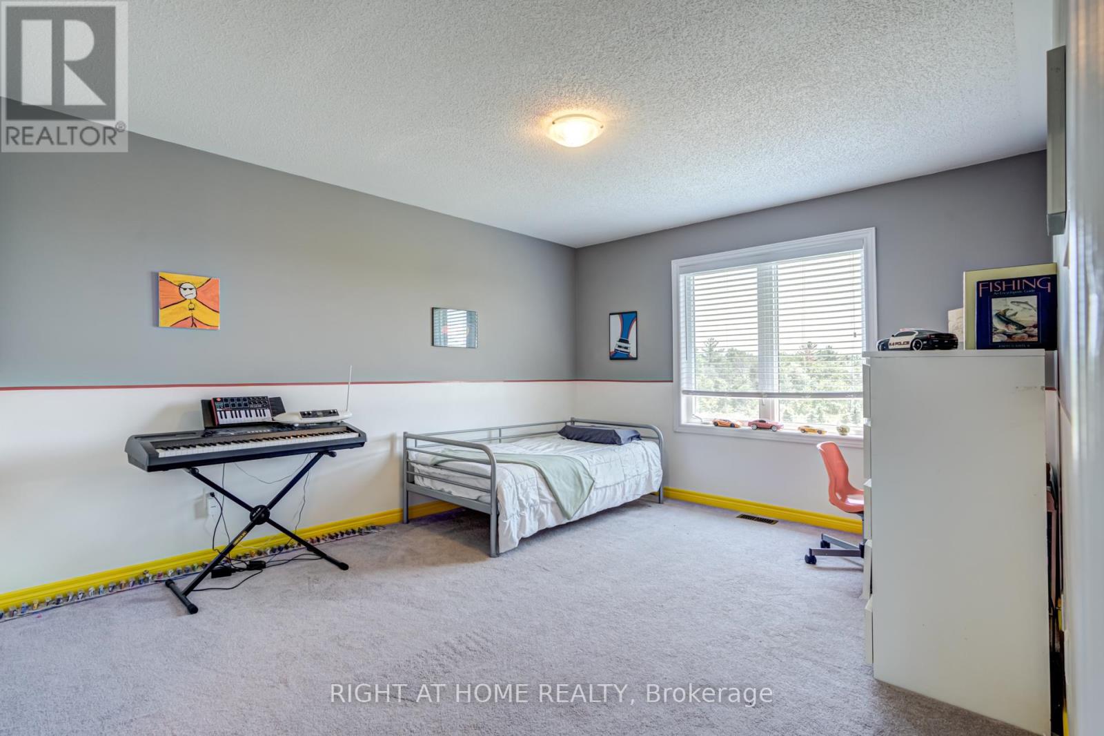 1341 Bardeau Street, Innisfil, Ontario  L0L 1W0 - Photo 24 - N12557296