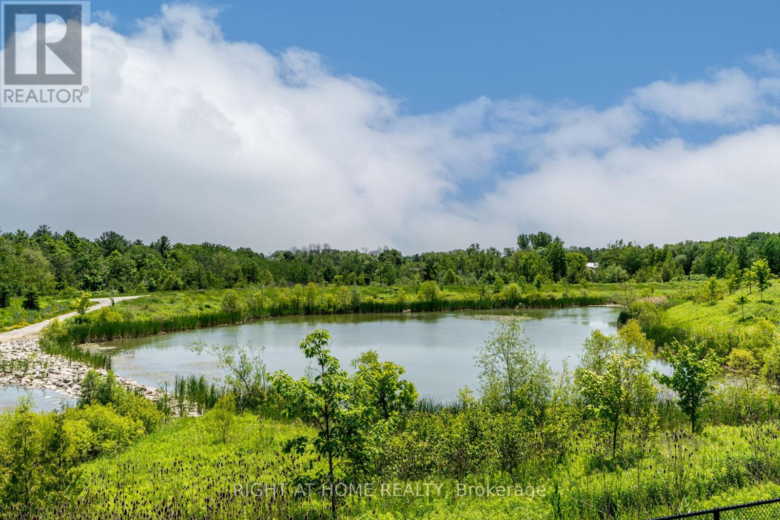 1341 Bardeau Street, Innisfil, Ontario  L0L 1W0 - Photo 33 - N12557296