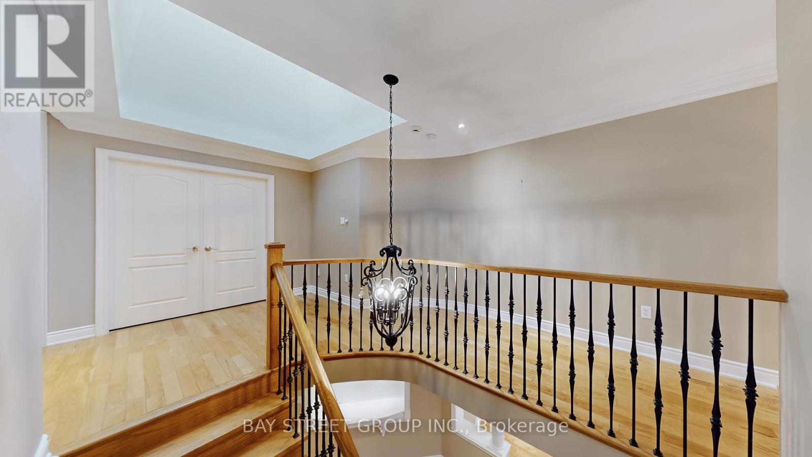 2352 Delnice Drive, Oakville, Ontario  L6H 0A9 - Photo 21 - W12557308