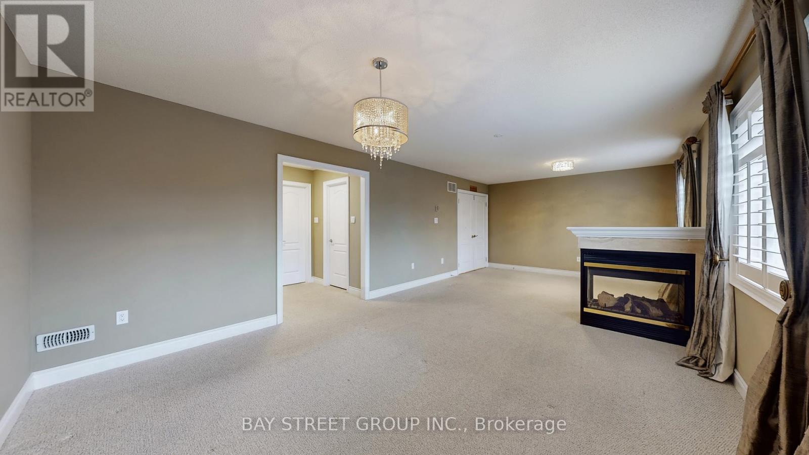 2352 Delnice Drive, Oakville, Ontario  L6H 0A9 - Photo 22 - W12557308