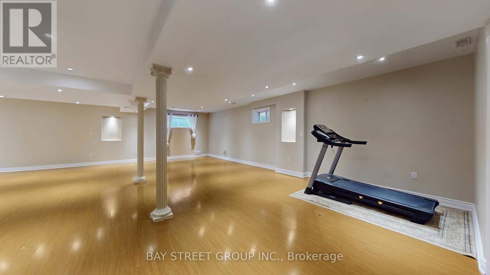 2352 Delnice Drive, Oakville, Ontario  L6H 0A9 - Photo 43 - W12557308