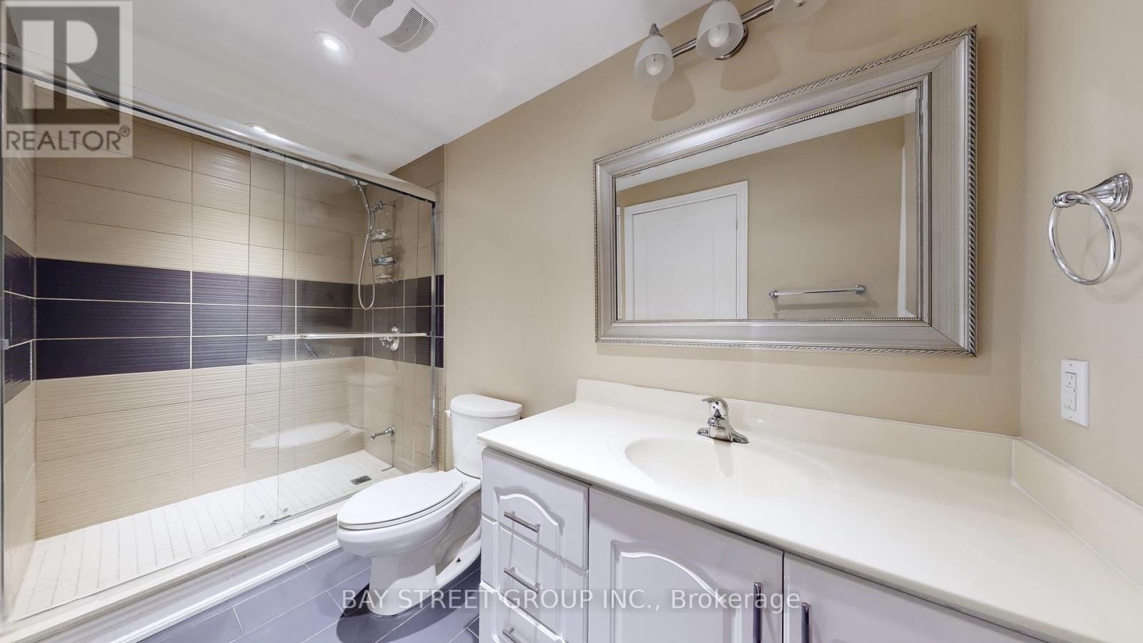 2352 Delnice Drive, Oakville, Ontario  L6H 0A9 - Photo 45 - W12557308