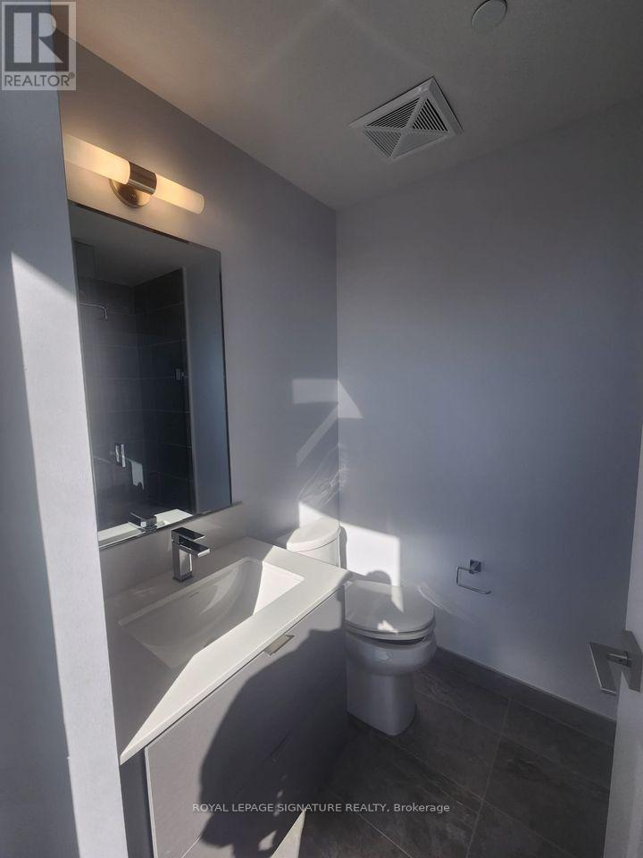 3105 - 36 Elm Drive, Mississauga, Ontario  L5B 1L9 - Photo 10 - W12557310