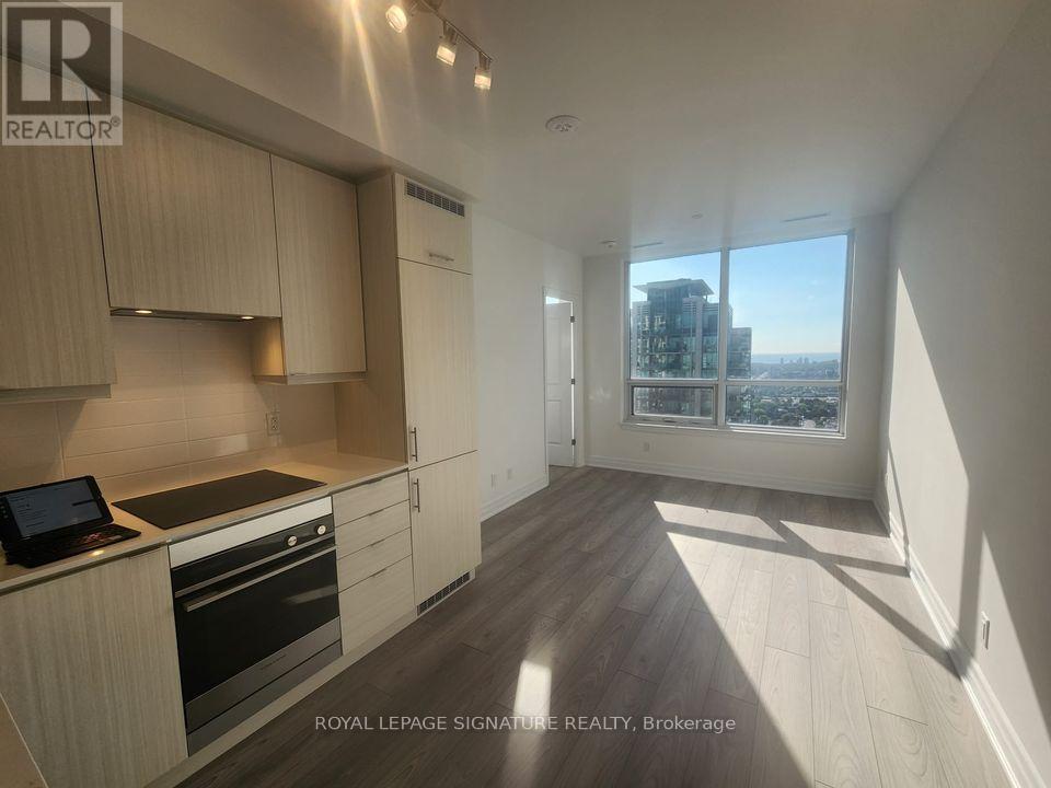 3105 - 36 Elm Drive, Mississauga, Ontario  L5B 1L9 - Photo 6 - W12557310