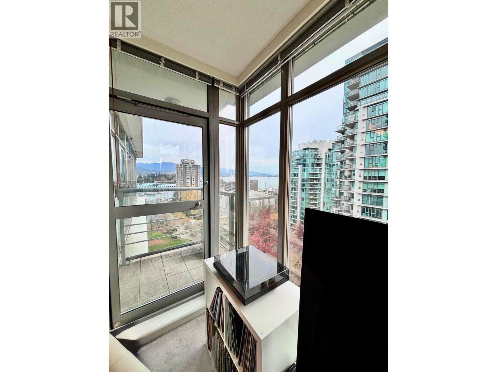 1204 1710 Bayshore Drive, Vancouver, British Columbia  V6G 3G4 - Photo 8 - R3068371