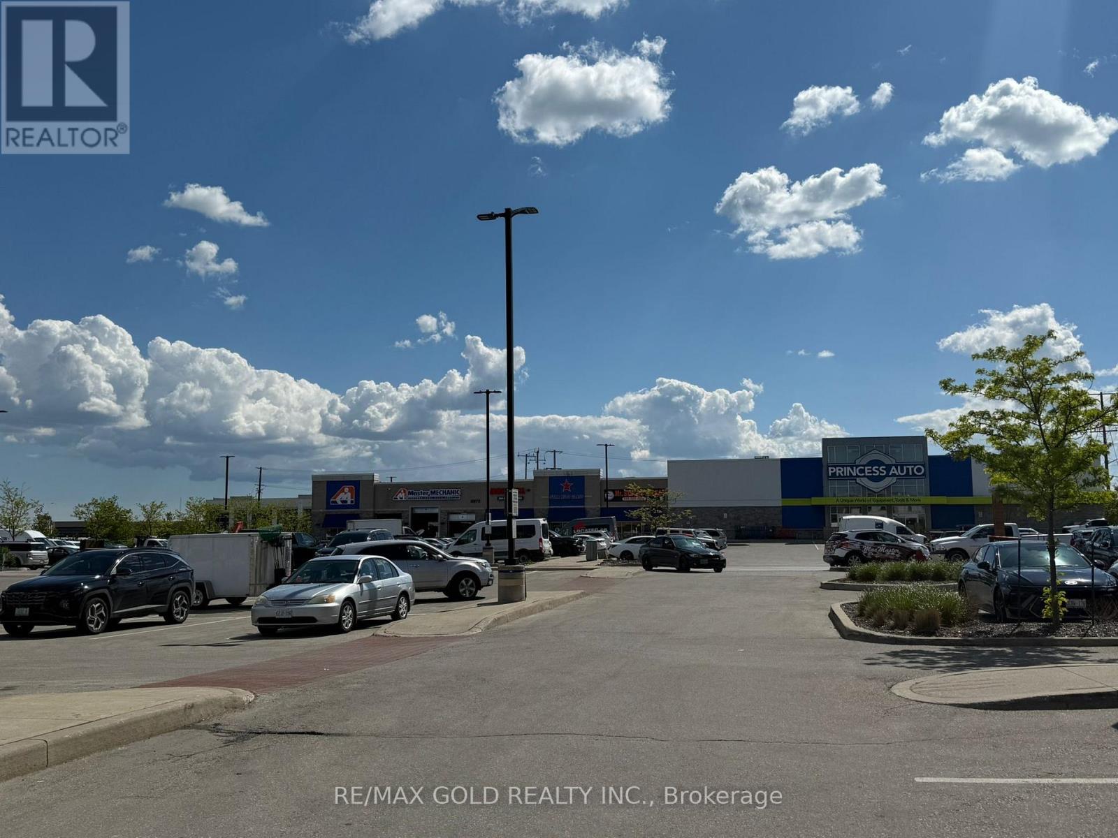 02 - 8905 George Bolton Parkway, Caledon, Ontario  L7E 1M7 - Photo 1 - W12318966