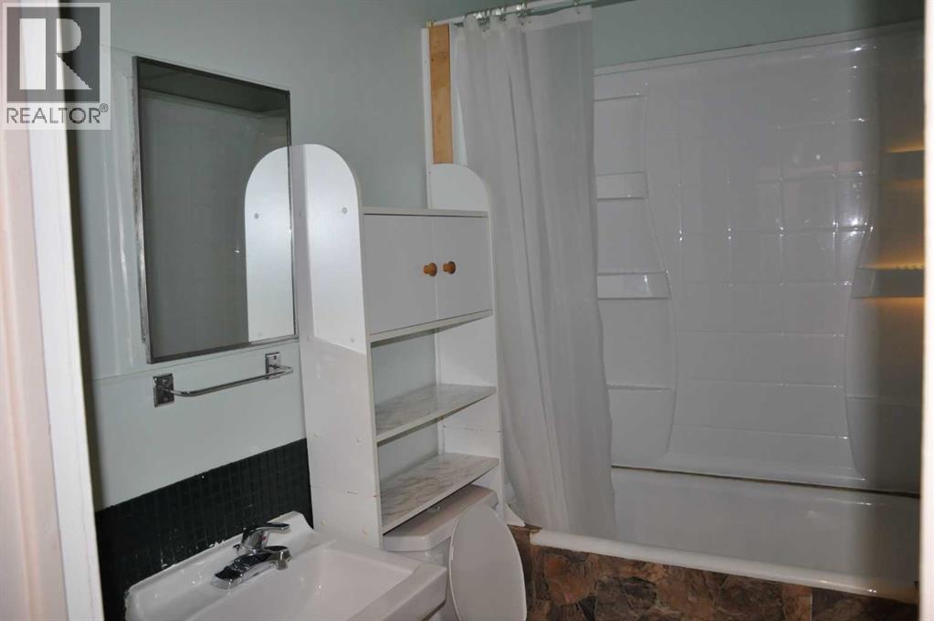 1607 10 Avenue S, Lethbridge, Alberta  T1k 0A9 - Photo 13 - A2265180