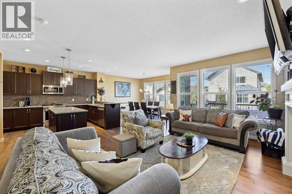 272 Kingsmere Cove Se, Airdrie, Alberta  T4A 0S1 - Photo 5 - A2261327