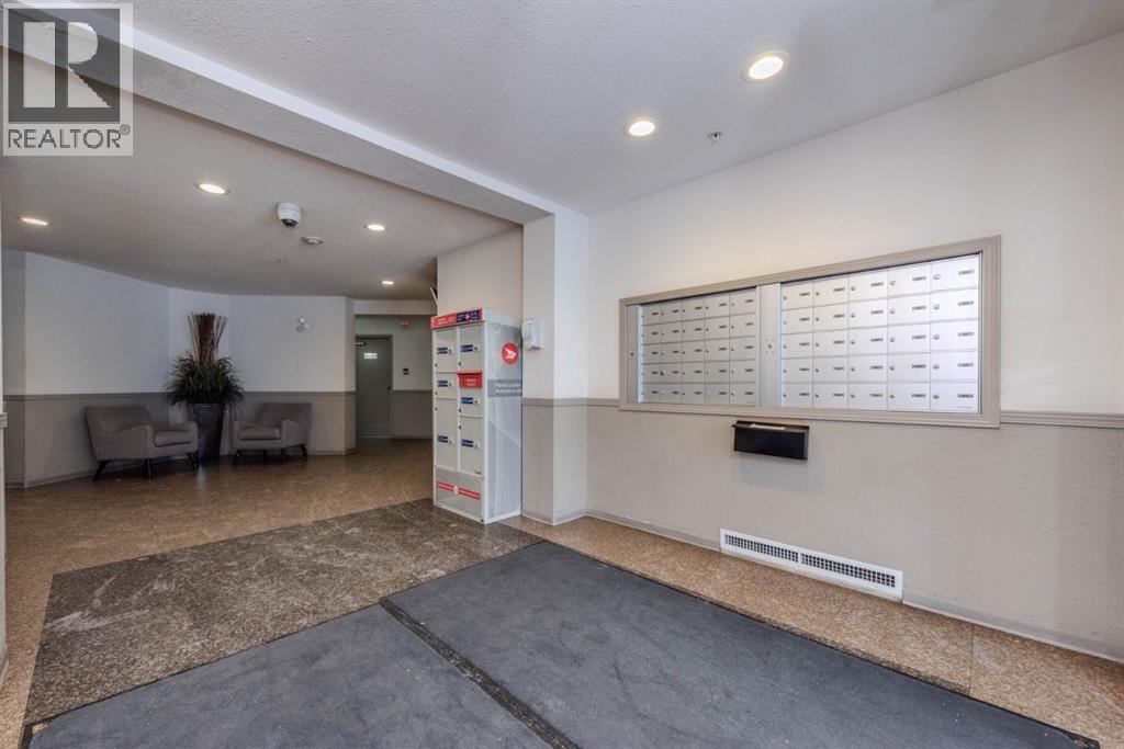 4105, 10 Prestwick Bay Se, Calgary, Alberta  T2Z 0B4 - Photo 3 - A2261920