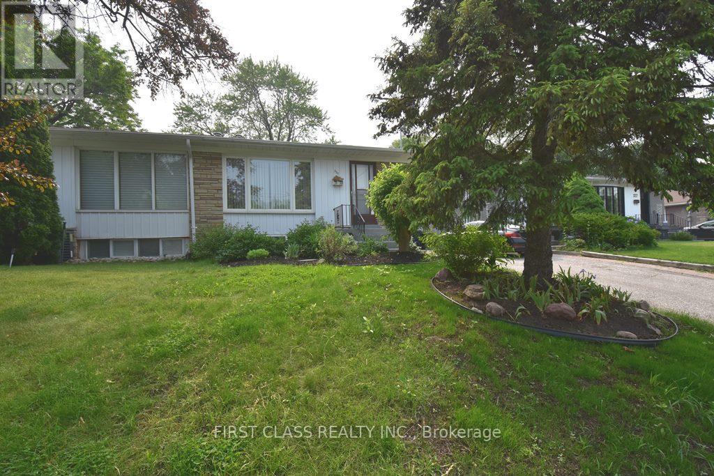 Main - 331 Woodsworth Road, Toronto, Ontario  M2L 2T7 - Photo 2 - C12557328